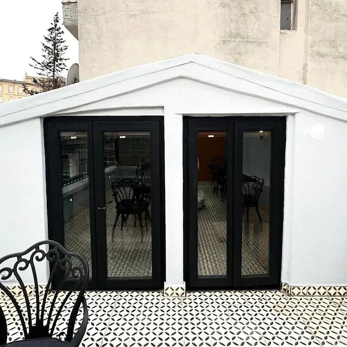 Appartamento Beyoglu'Nda Dubleks Tarihi Daire Provincia di Provincia di Istanbul Turchia
